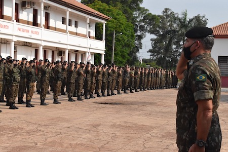 10º R C Mec recebe militares da Operacao Amazonia 3