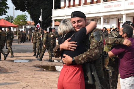 10º R C Mec recebe militares da Operacao Amazonia 4