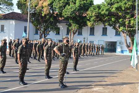 9º BE CMB realiza solenidade do Curso de Formacao de Cabos 2