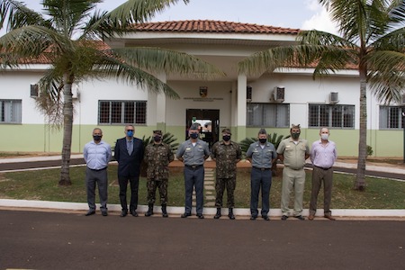 CMO realiza reuniao com o Comandante do 6º Distrito Naval 4