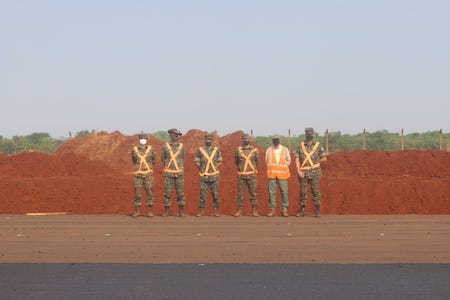 Comandante do 3º Gpt E acompanha Operacao em Dourados 5