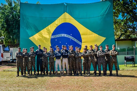 Estágio de Segurança e Proteção de Autoridades no CMO 7