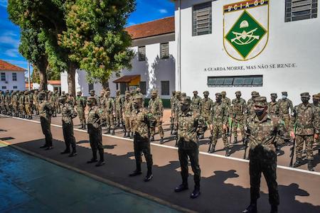 Licenciamento e promocao de militares da 9ª Cia Gd 2