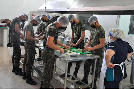 28º Batalhao Logistico realiza Curso de Auxiliar de Cozinha 2