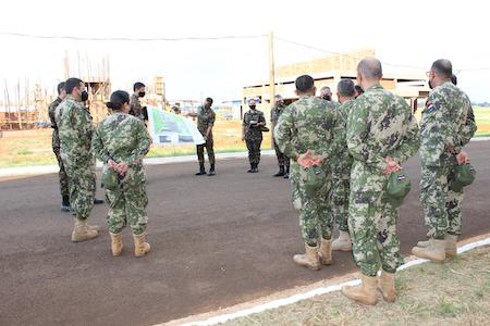 3º Gpt E recebe Comitiva do Exercito Paraguaio 4