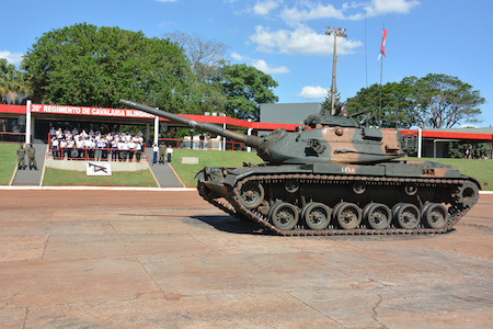 Gremio de Cavalaria do Colegio Militar visita 20 RCB 1