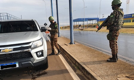 Exército Brasileiro Intensifica Segurança na Fronteira Oeste