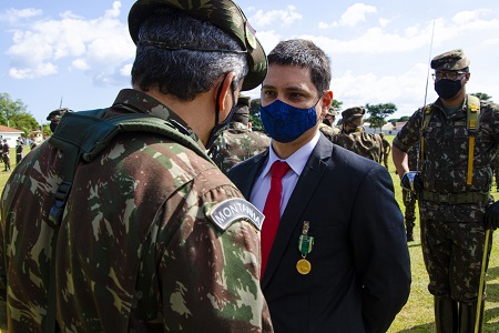 Comandante do Exército visita Forte Pantanal - DefesaNet