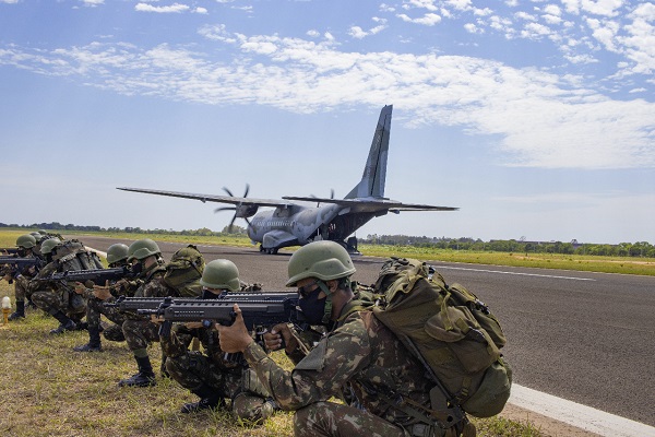 4ª Bda C Mec realiza Operação Guaicurus - Forças Terrestres