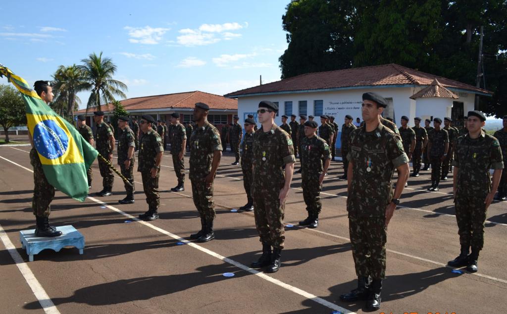 Formatura em alusão ao Dia do Soldado 2