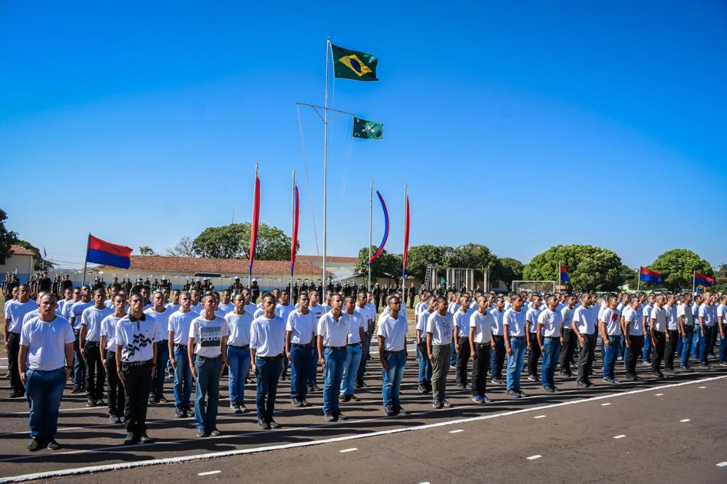 efetivo variável 5