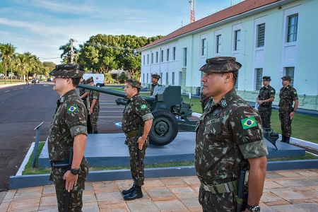 hasteamento da Bandeira Nacional 1