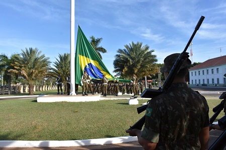 hasteamento da Bandeira Nacional 9