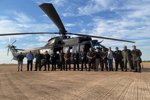 Exército Brasileiro realiza reconhecimento de fronteira no Pico da