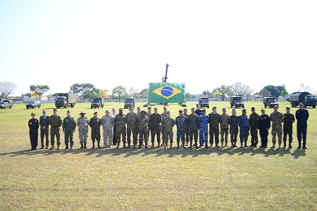 Comitiva do Exercito Brasileiro visita Israel