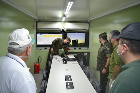 Visita do General de Exercito Conforto ao 9º B Com GE 9